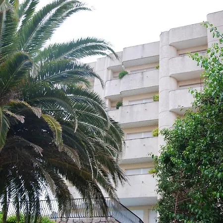 公寓 Apartamentos Sanxenxo 桑亨霍