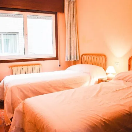 Apartamentos Sanxenxo 公寓 *